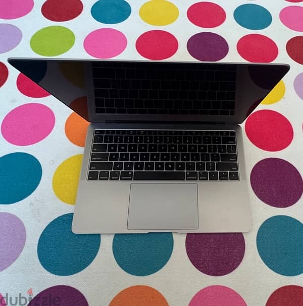 Apple MacBook Air 13inch (2019) 8gb 128gb see details 7