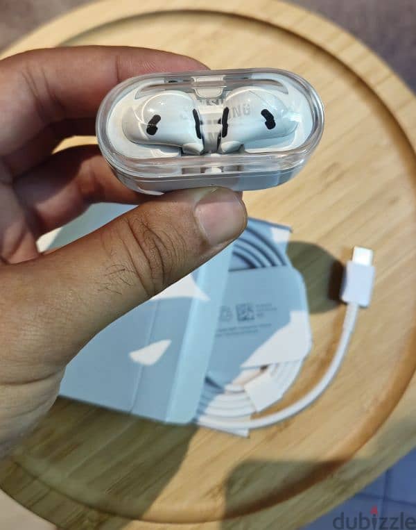 Galaxy Buds 3 - Like New Condition - Only 45 BD - from Samsung store. 4