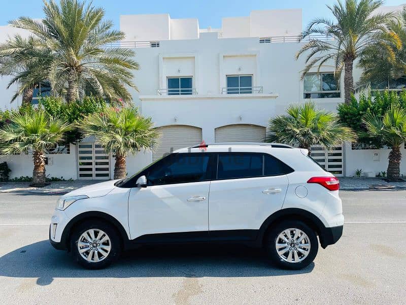 Hyundai Creta 2018 model for sale. . . 4500 bd 10