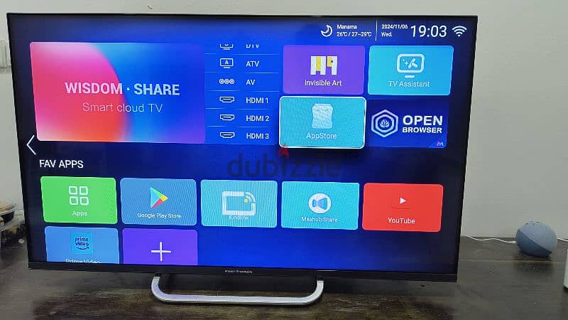 Smart TV for sales Brand new condition  1month old 1