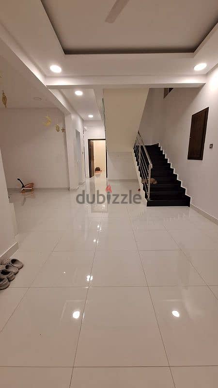 للايجار فيلا في سار نص مفروش For rent a villa in saar 1