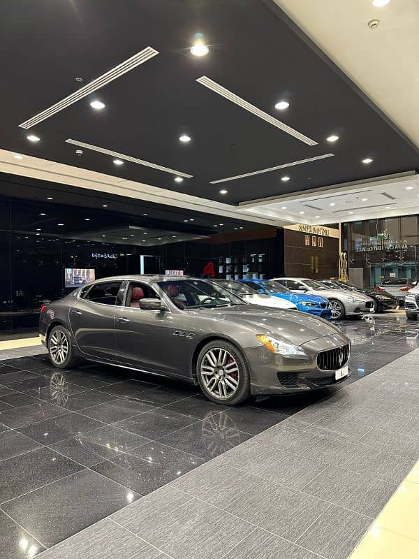 Maserati Quattroporte model 2015 2