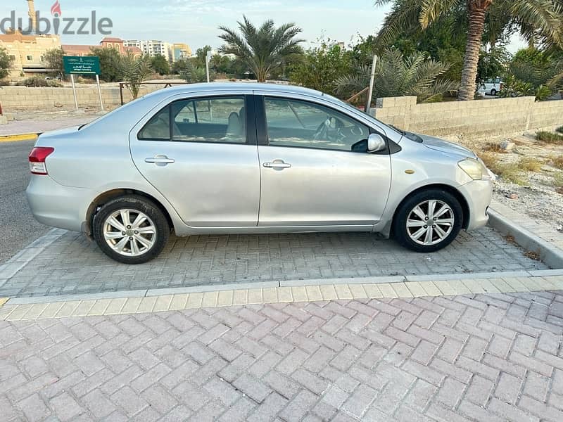 Toyota Yaris 2009 5