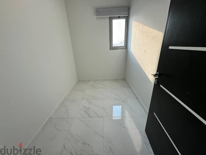 Amazing 2.5 Bedroom Fully Furnished Flat in Adliya with great view 8