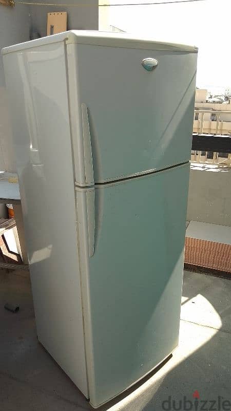 GOOD CONDITION FRIDGE FOR SALE 0