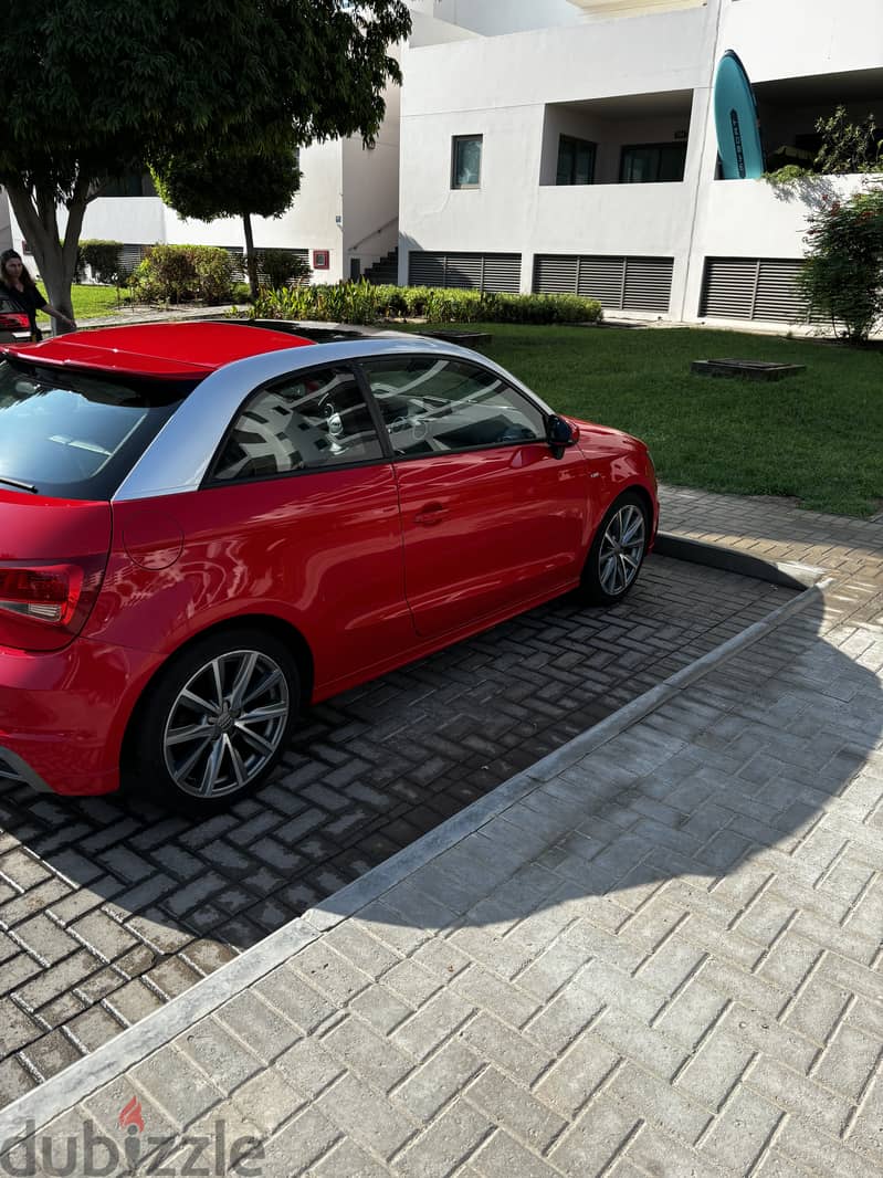 Audi A1 2011 A1 S-line 2011 2