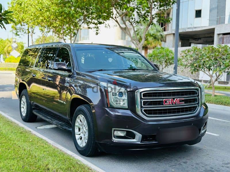 GMC Yukon XL 2015 MODEL . 1 Year Passing&insurance till September-2025 7