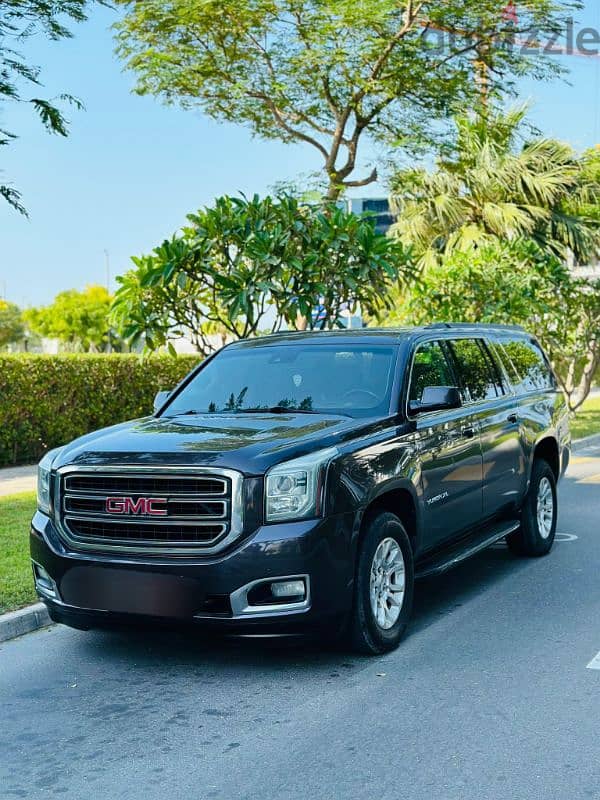 GMC Yukon XL 2015 MODEL . 1 Year Passing&insurance till September-2025 14