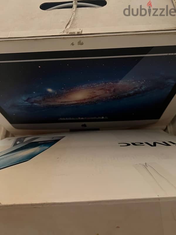 2 Apple 24 inch desktop 1