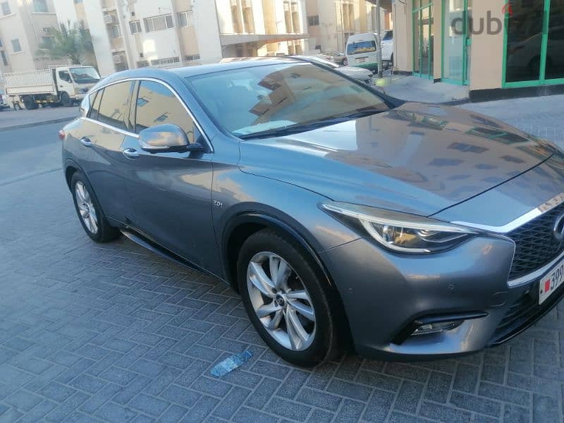 Infiniti Q30 2017 2