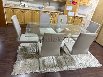 Daining Table