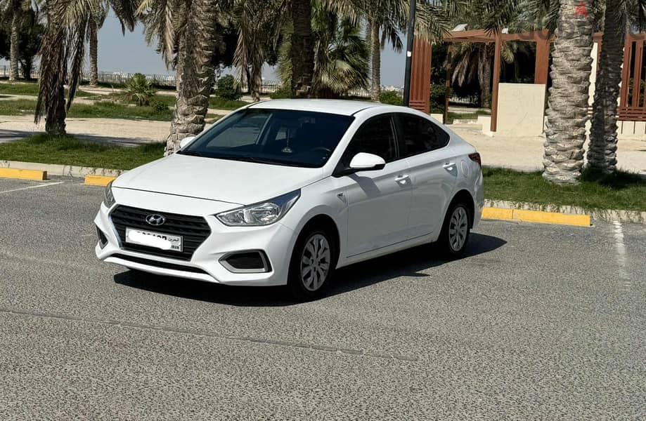 Hyundai Accent 2019 white 1