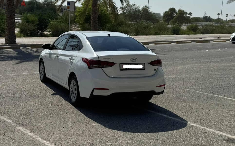 Hyundai Accent 2019 white 5