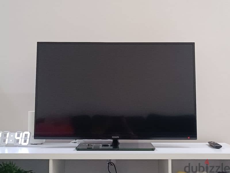 Phillips Full HD Ultra Slim LED TV 42" 0