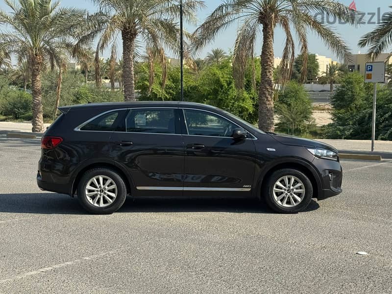 Kia Sorento 2018 brown 2