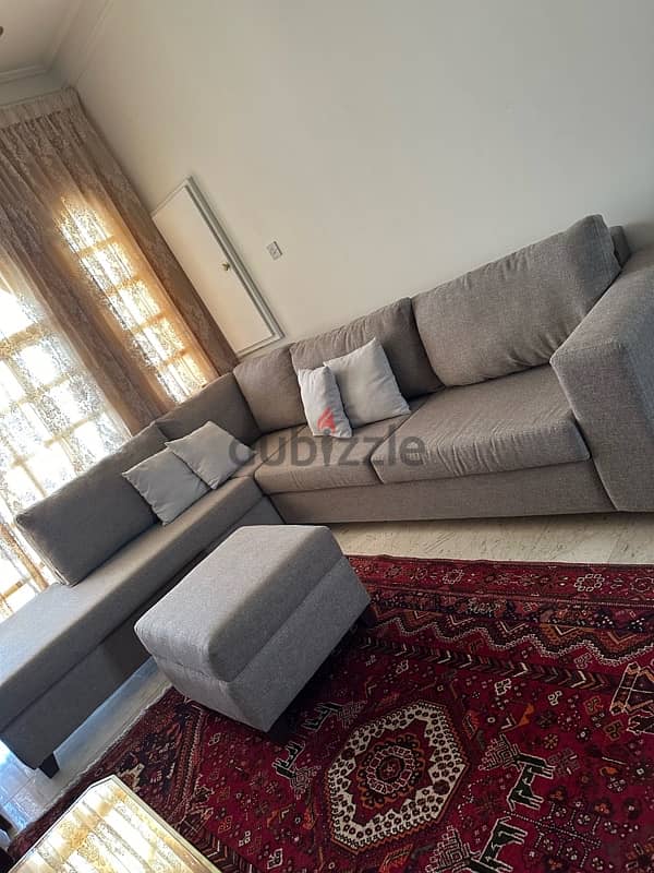 L shape sofa like new condition 3