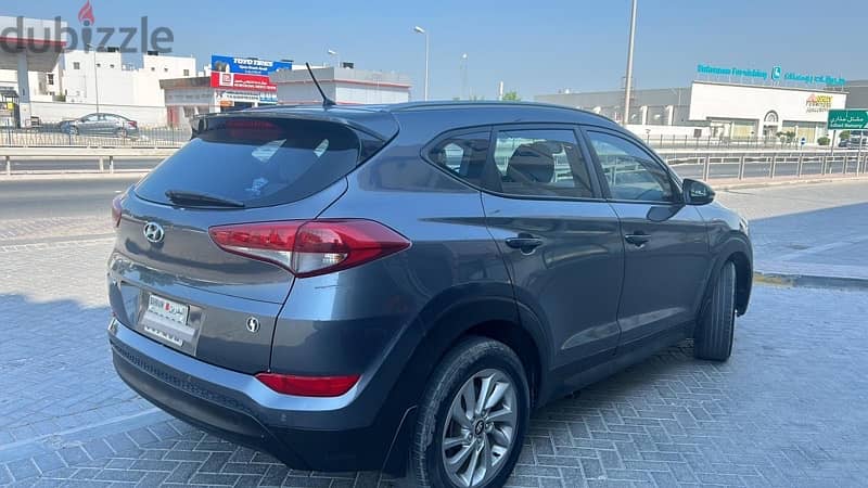 Hyundai Tucson 2016 (single owner) 5