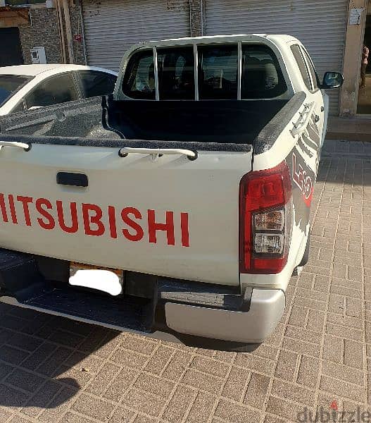 Mitsubishi L200 Pickup for Sale 7