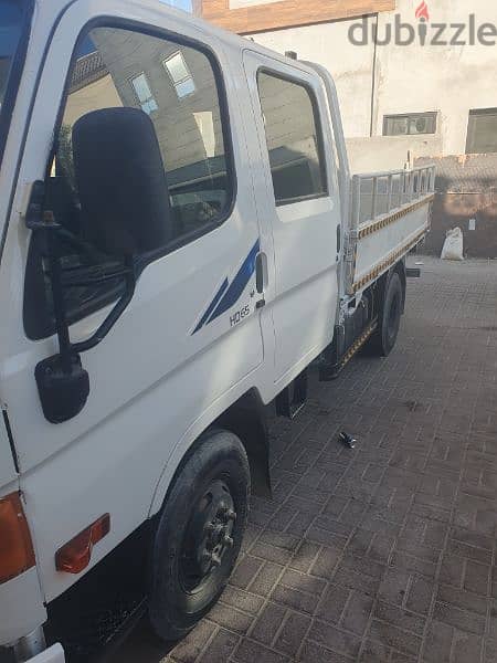 Hyundai Double Cabin Six Wheel for Sale 9