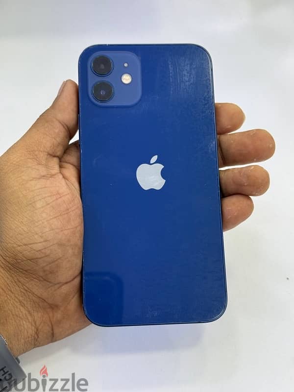 iphone 12 128gb used. Blue color 2