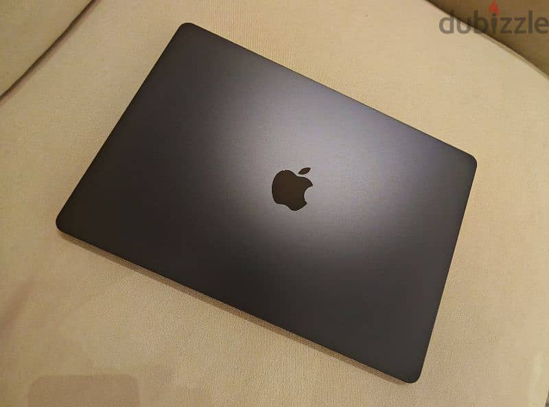 Macbook Air m3  15 inch midnight 10 days used 0