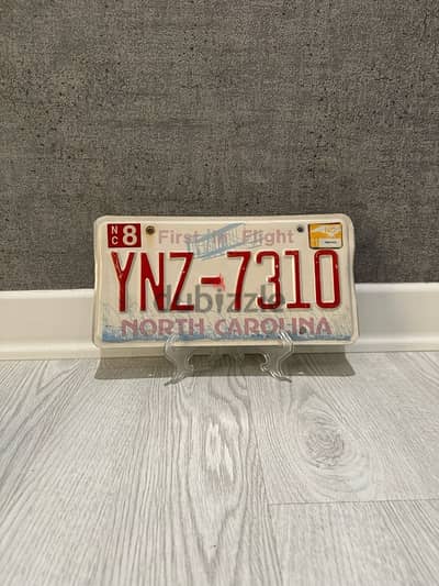 Original American car number plates, the price of the plate is 4BD