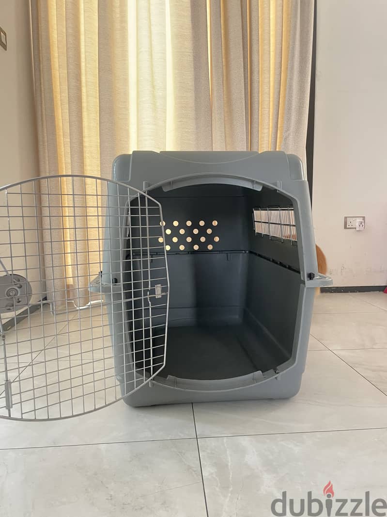 Large dog crate 1