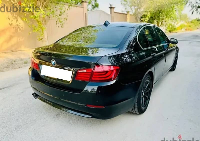 BMW 5-Series 2012 3