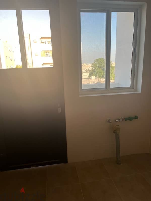 new flats  in west Rifai  for rent 5