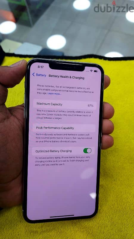 iPhone 11 Pro Max 256 GB 87% battery 2