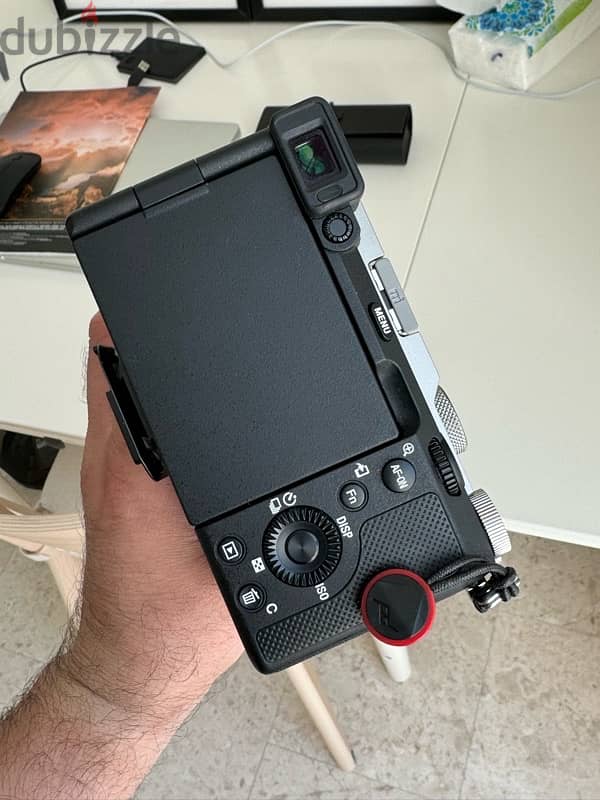 Sony A7C only camera Body 3