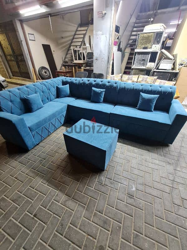 7seats sofa 0