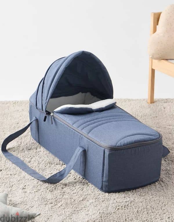 Bassinet + Carry cot + Baby carrier 3