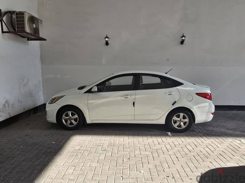 Hyundai Accent 2016 3