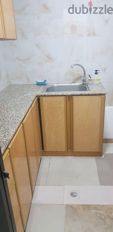 شقه للايجار في الجسره / Flat for rent in jasra 8