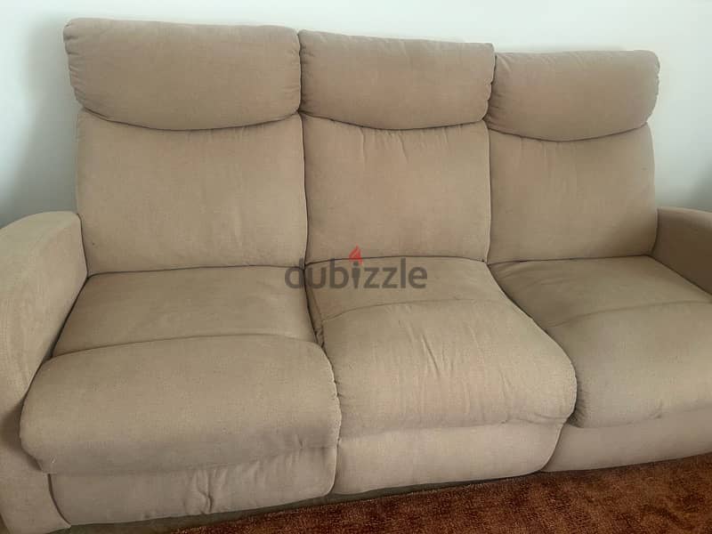 three seater Recliner 4