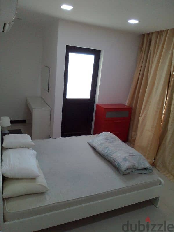 Fully furnished apartment with electricity in Hoora 1