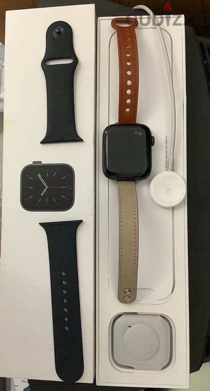 Apple Watch Series 6 GPS 44mm with 2 belt with box and charger 2