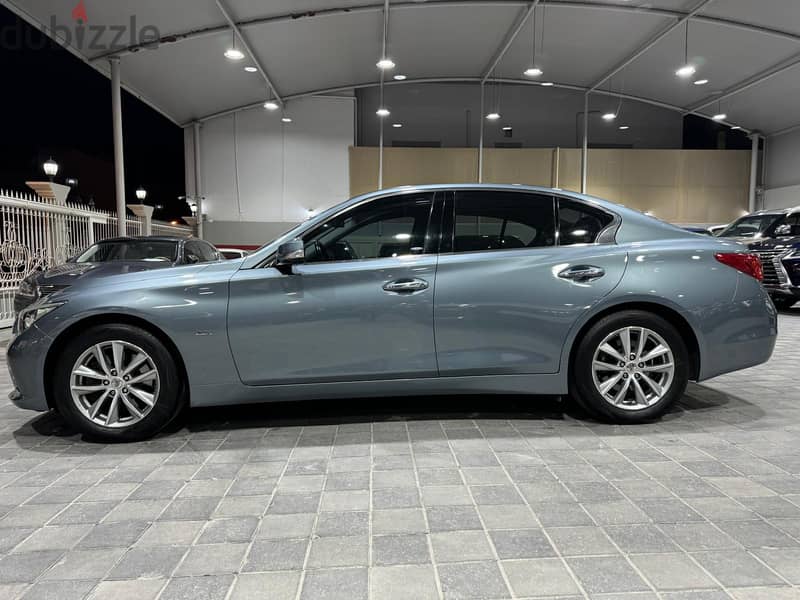 Infiniti Q50 2016 2.0 11