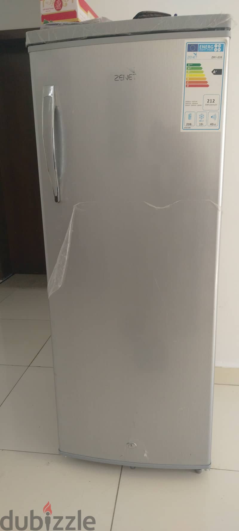 Zenet 235 lites fridge for sale (06 months used) 0