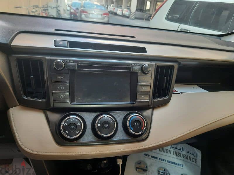 RAV 4 stereo 0