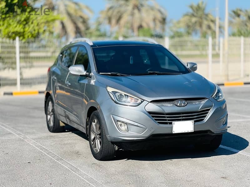 Hyundai Tucson 2015 Model Single Owner Full Option 2