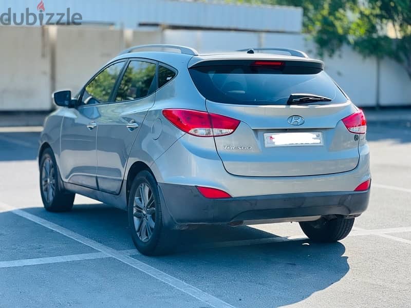 Hyundai Tucson 2015 Model Single Owner Full Option 7