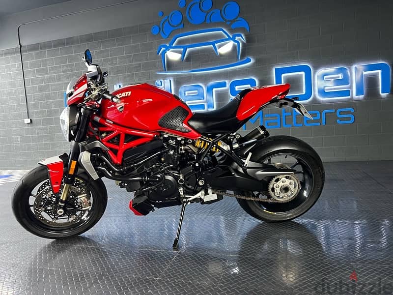 for sale only Ducati monster 1200R 2016 7