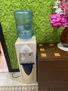 clean Hot and Cold water Dispenser 0