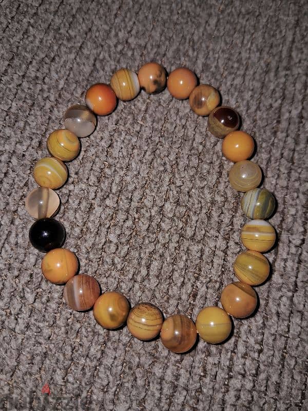 Bumblebee agate gemstones crystals bracelet عقيق النحل 1