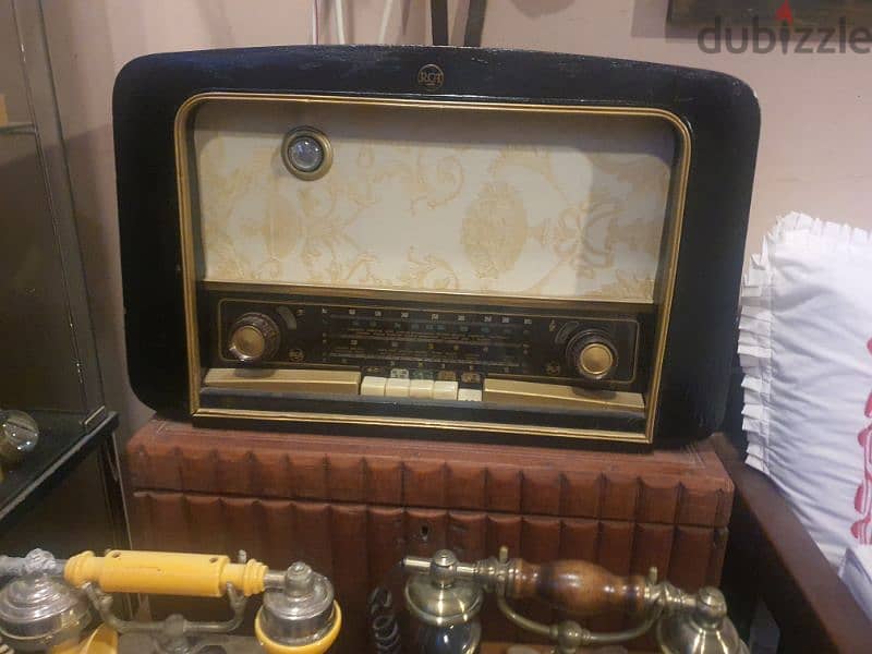 Electronic antique items 15