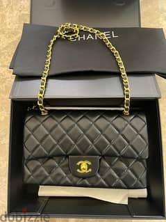 Chanel hand bag 0