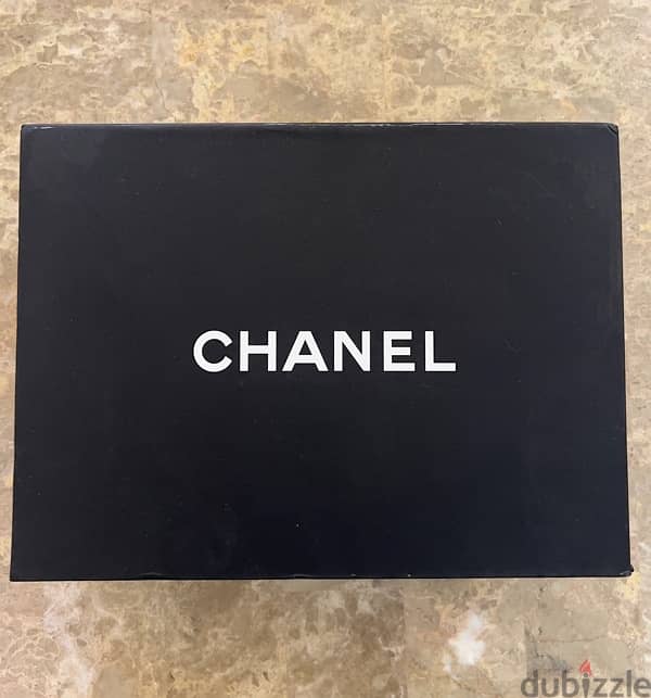 Chanel hand bag 2