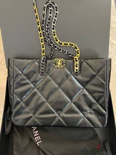 Chanel shoulder bag 0